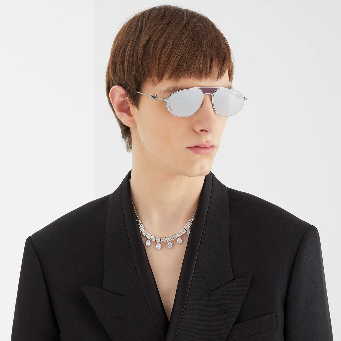 Presented at the Fall-Winter 22 fashion show, these oval-shaped pilot-style shield sunglasses are ma - 4