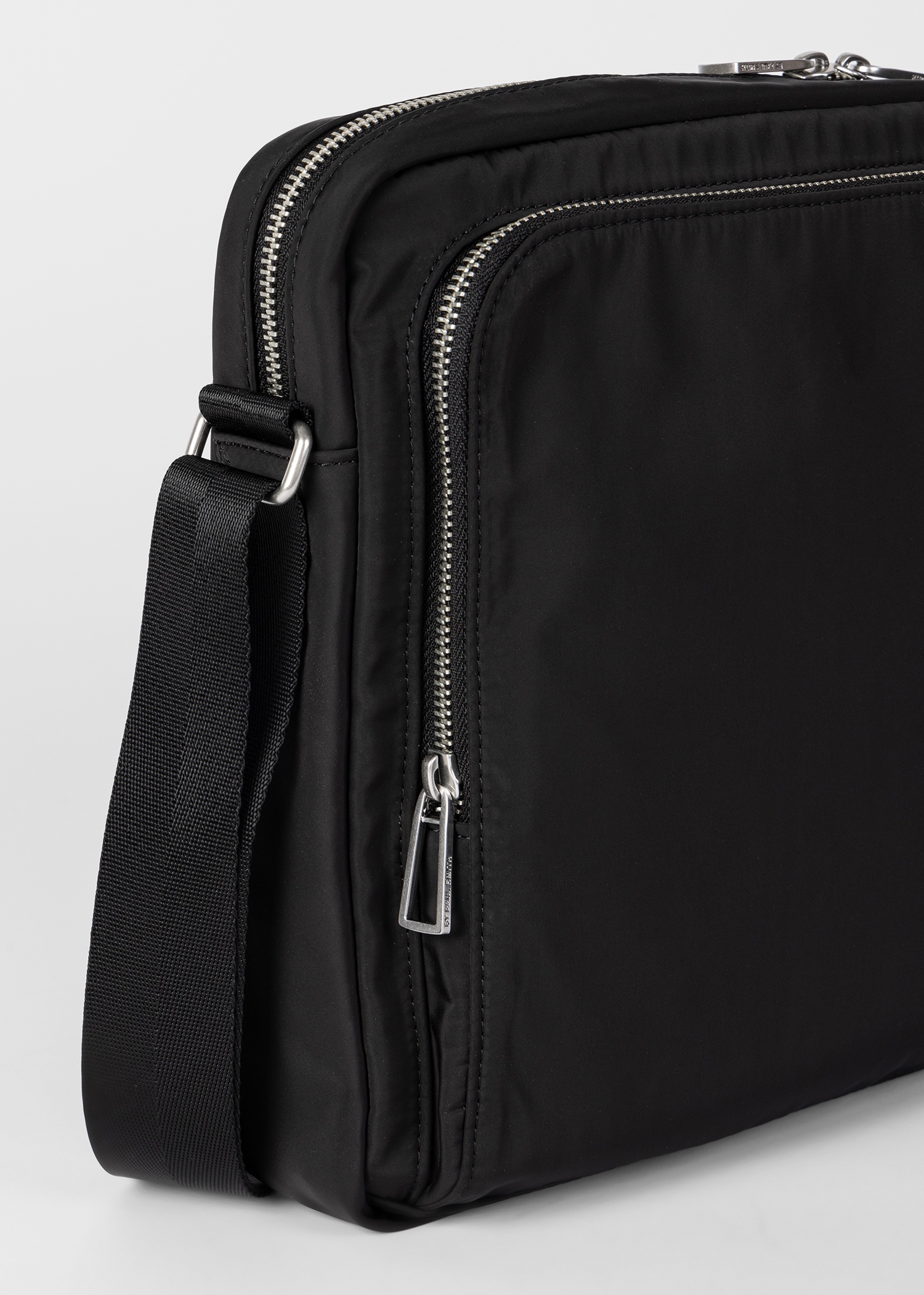 Black Recycled Polyester Zebra Messenger Bag - 3