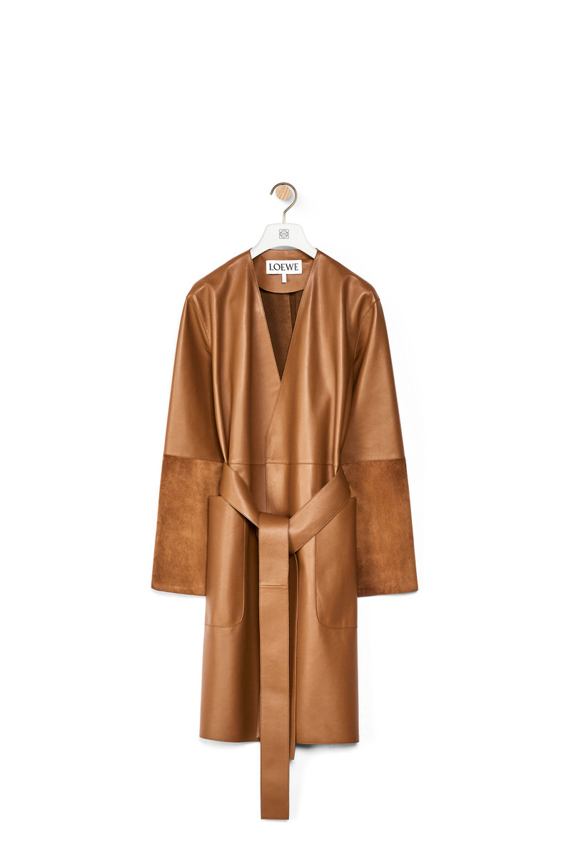 Collarless short belted coat in nappa and suede 1