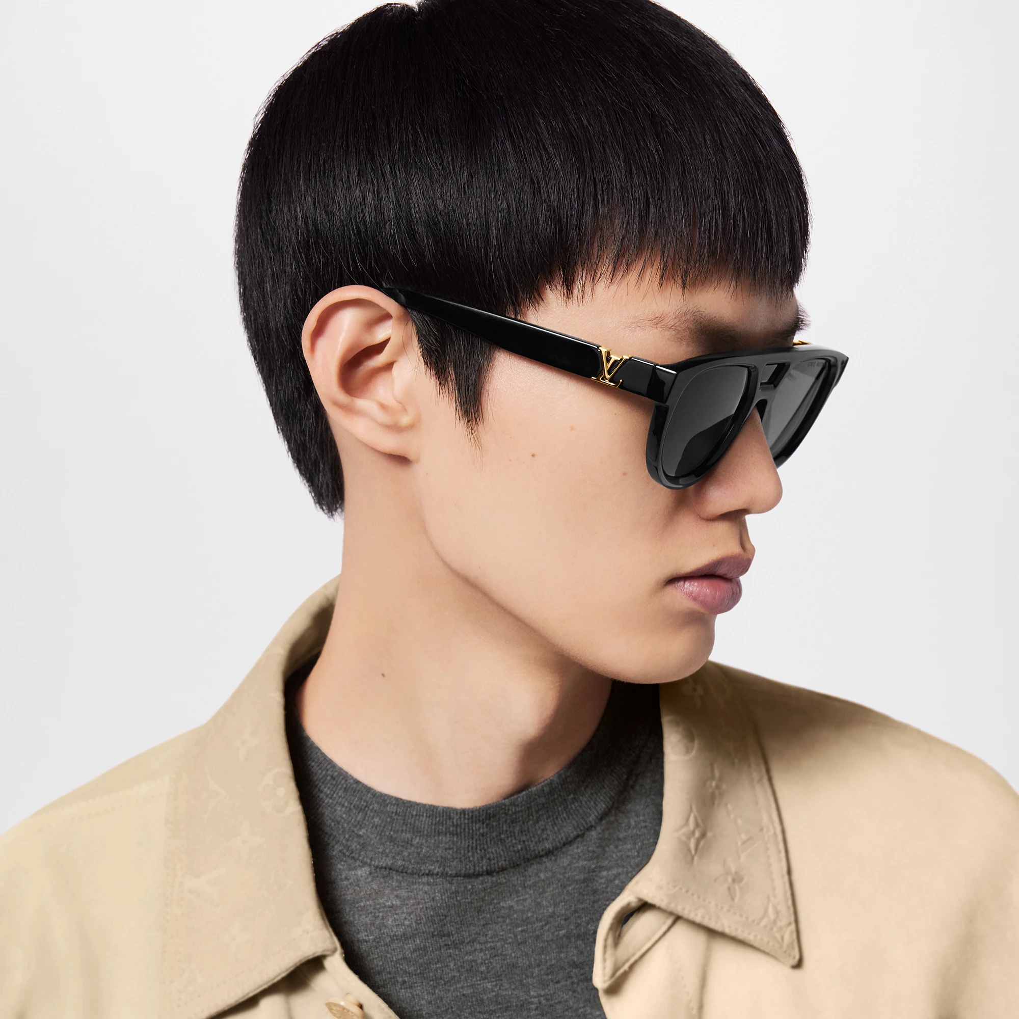 LV Sleek Round Sunglasses - 6