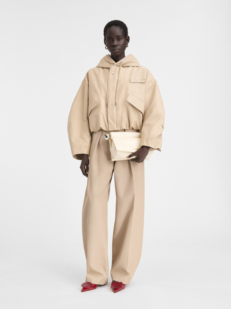 JACQUEMUS La parka courte Caraco outlook