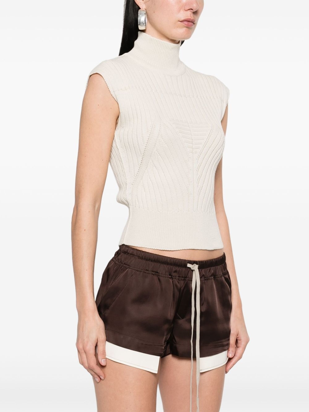 high-neck vest - 3