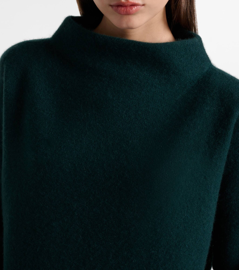 Ribbed-knit cashmere sweater 4