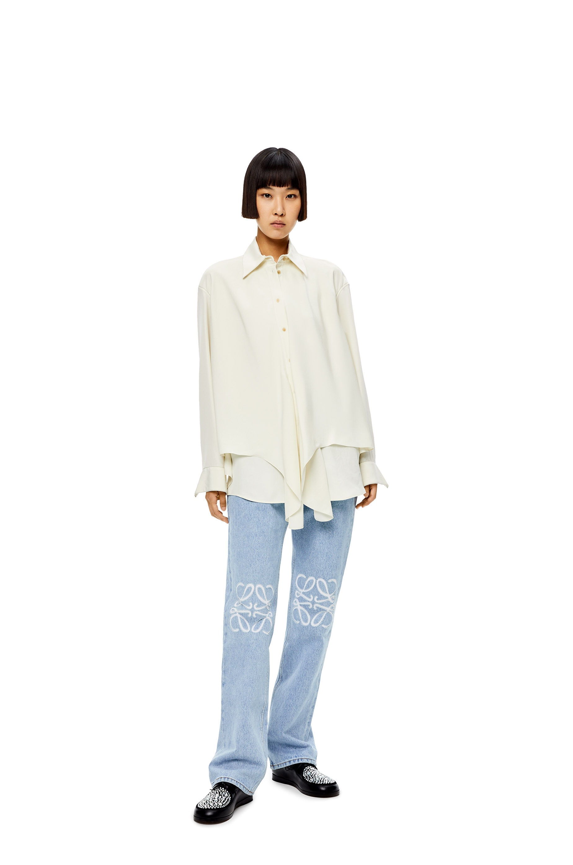 Anagram cut out tapered jeans in stone washed denim - 2