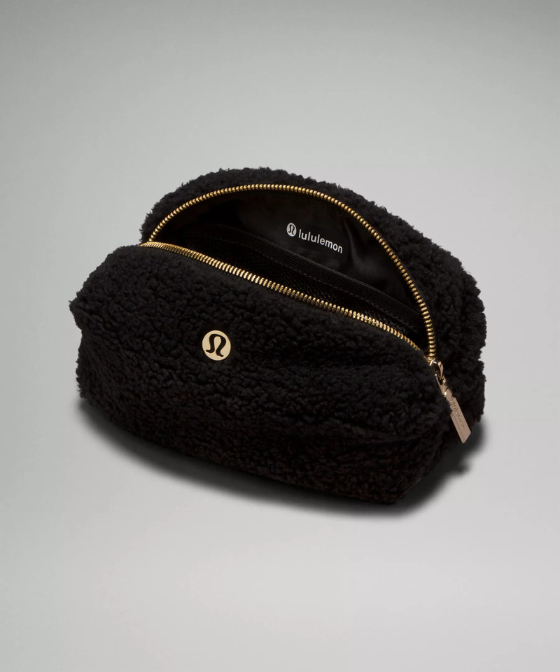 Feeling Ready Mini Pouch *Fleece 4