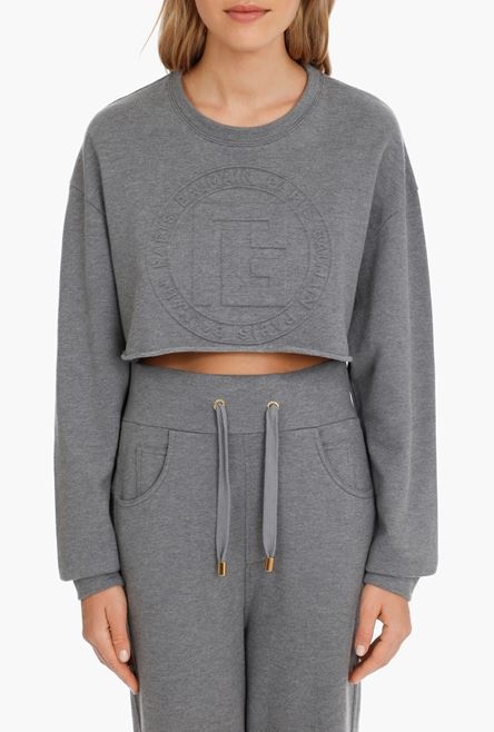 Cropped heather gray sweatshirt with embossed Balmain logo - 5