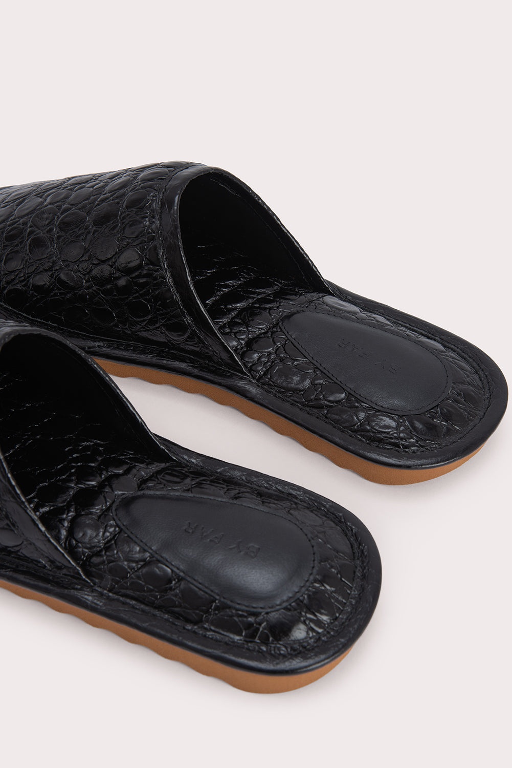 Larry Black Circular Croco Embossed Leather - 5