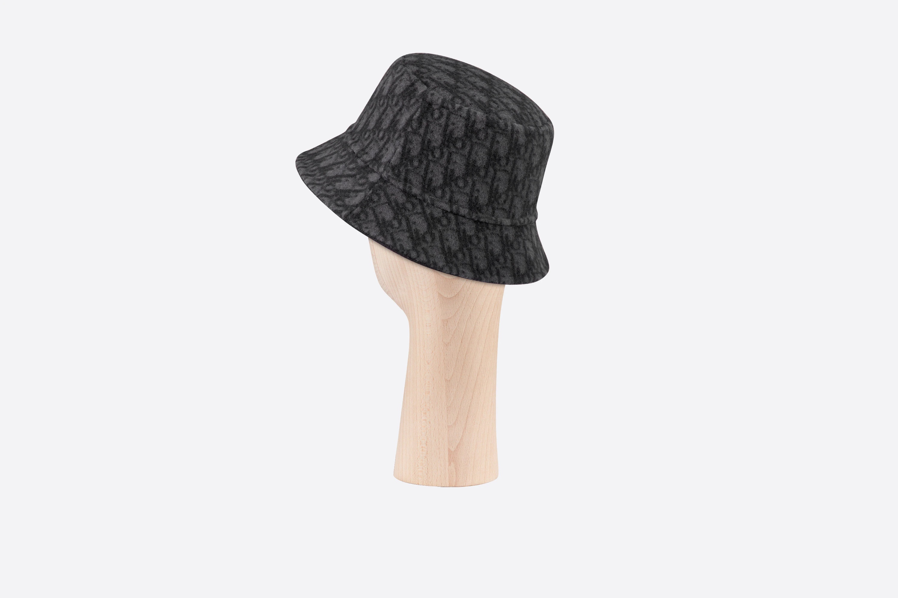 Reversible Dior Chic Small Brim Bucket Hat - 6