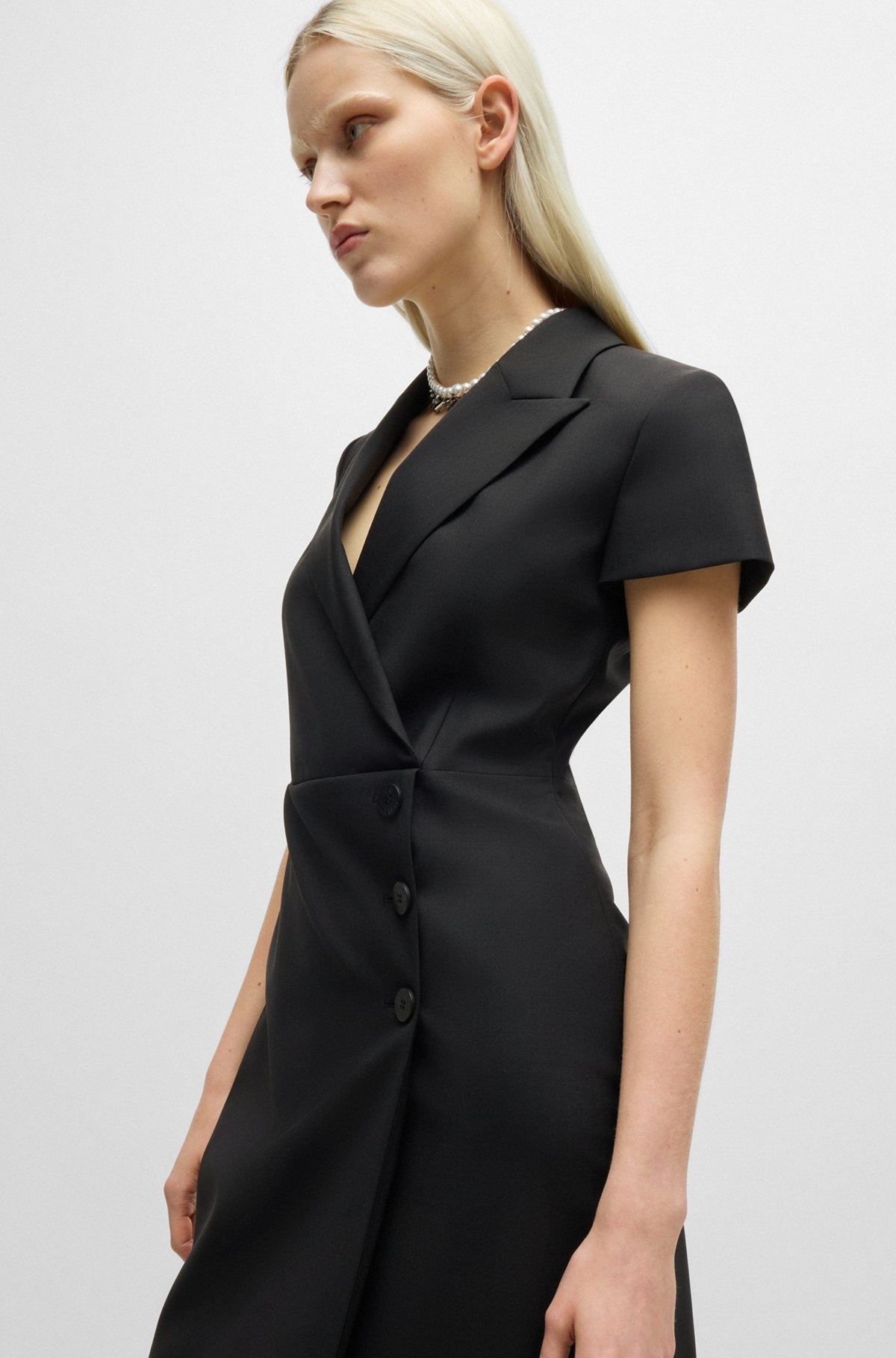 BUTTON-FRONT DRESS WITH PEAK LAPELS - 6