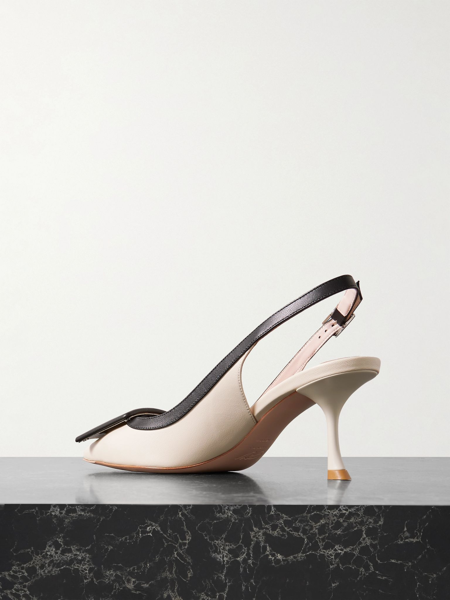 Viv In The City 65 two-tone leather point-toe slingback pumps White - 3