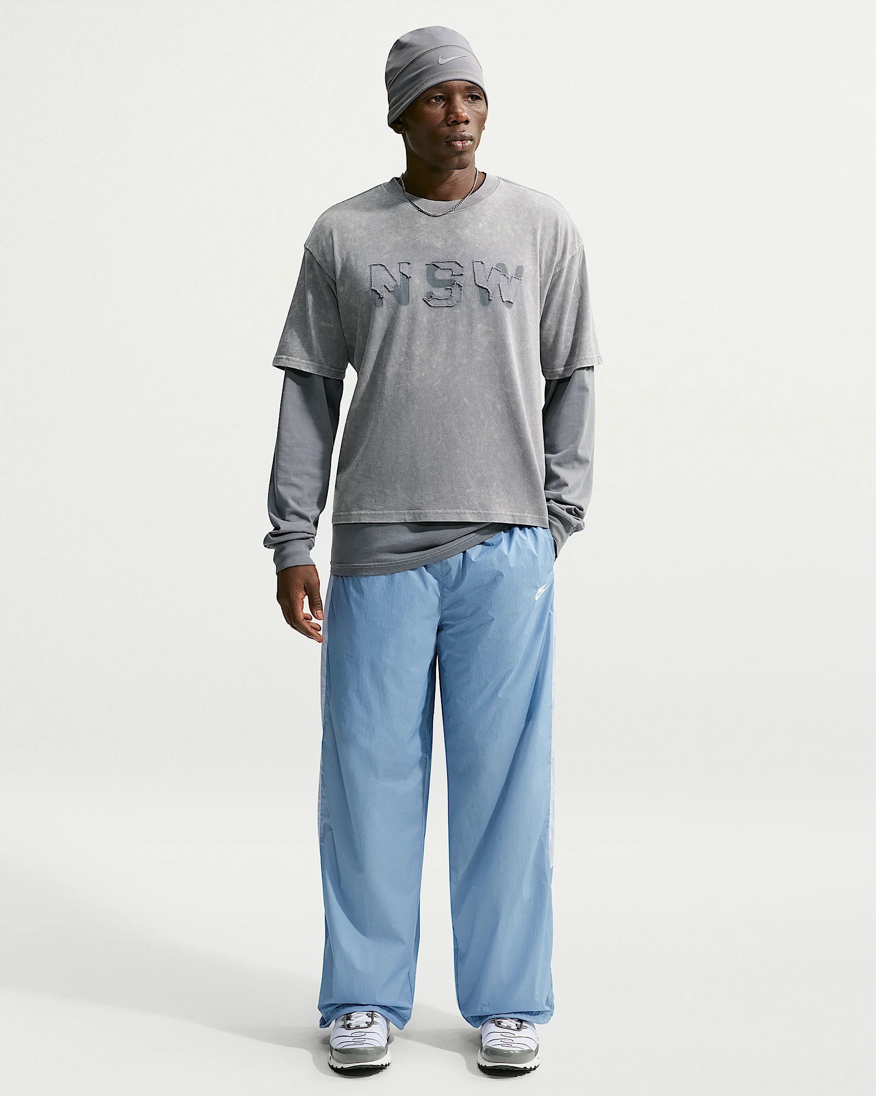 Nike Windrunner Men's Lightweight UV Pants - 1