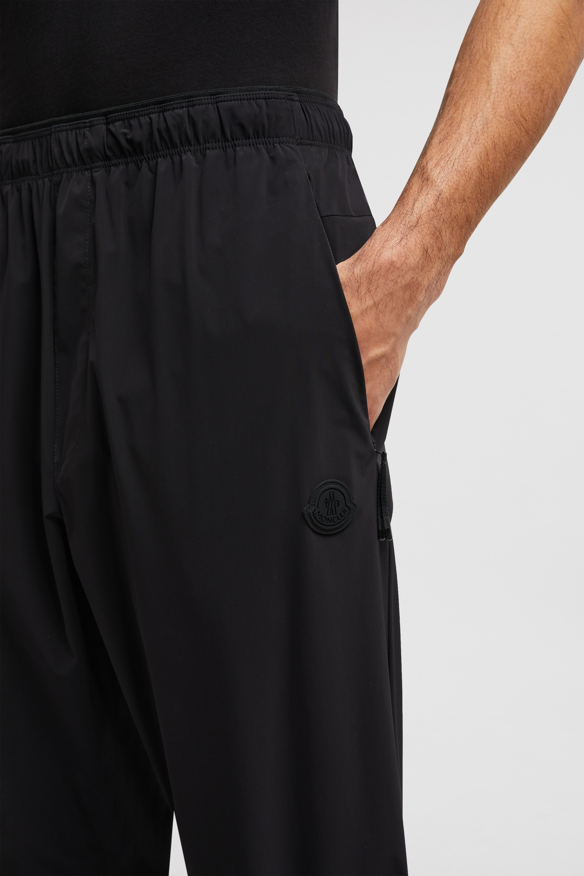 Logo Patch Jogging Pants - 4
