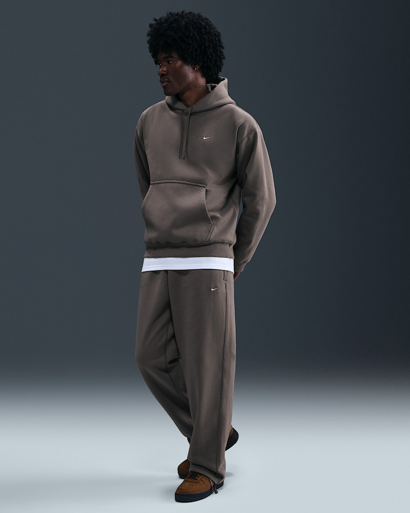 Nike Solo Swoosh Men's Fleece Open-Hem Pants - 1