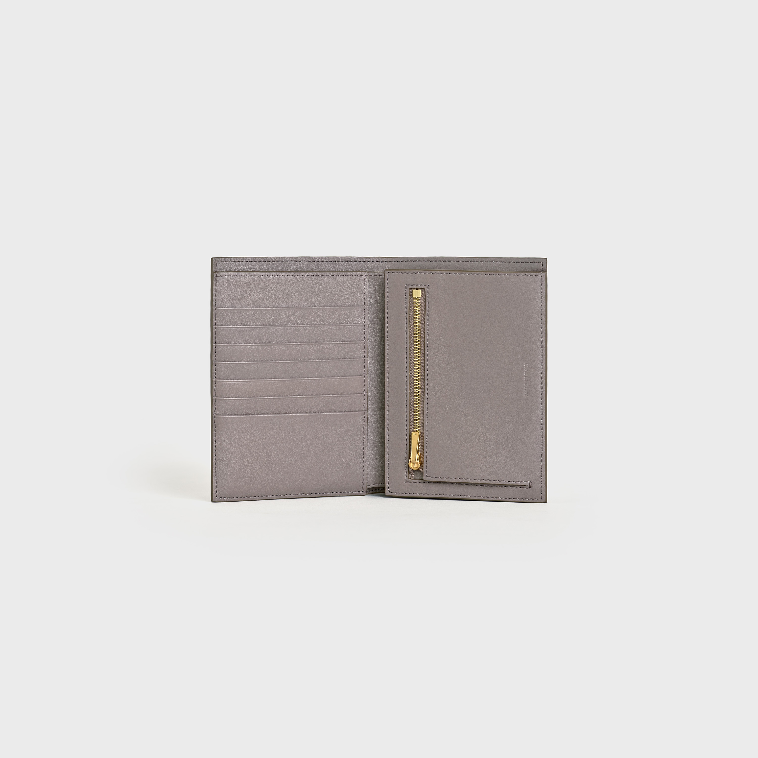 Medium strap wallet in Bicolour Grained Calfskin - 4