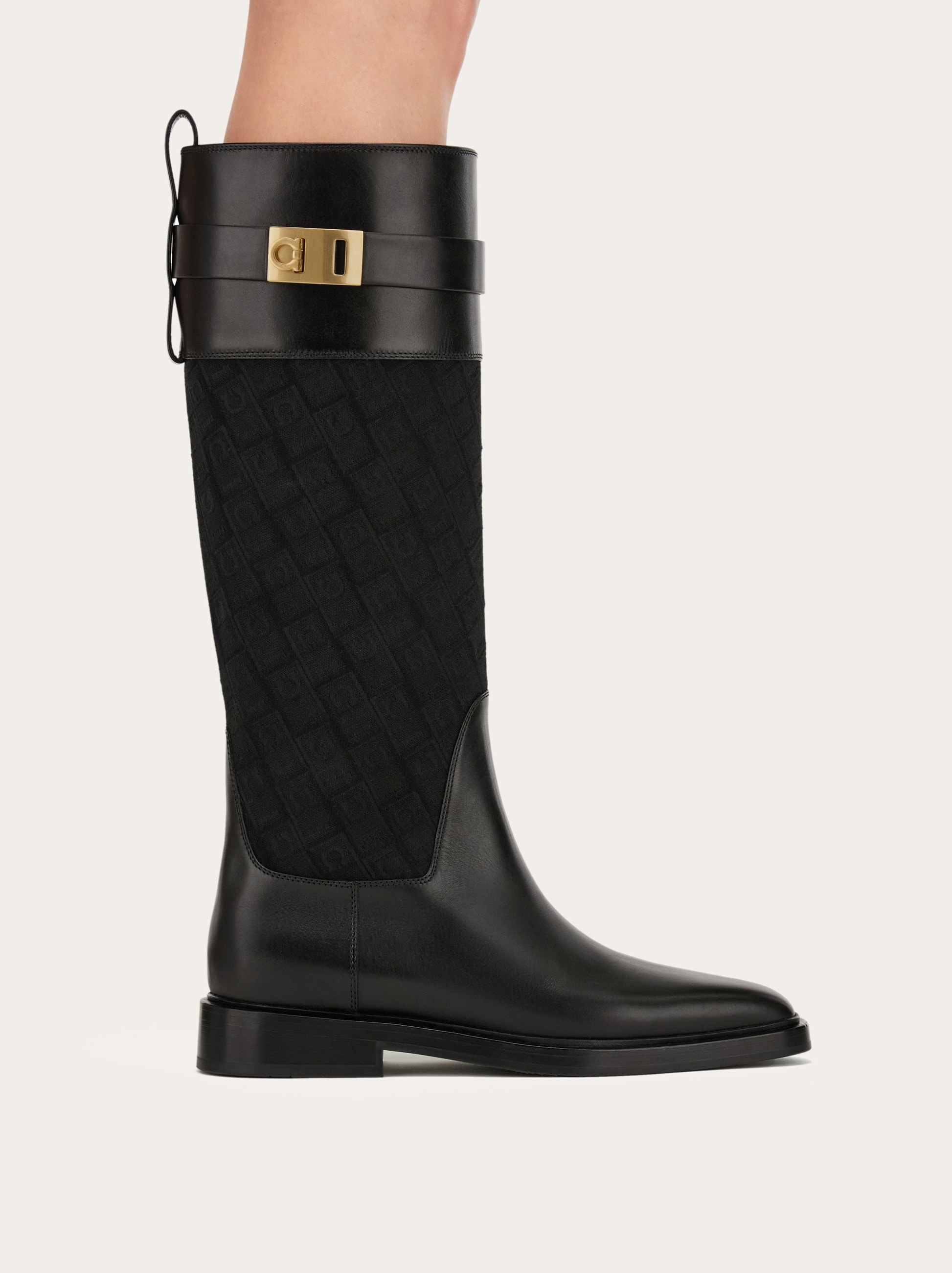 Hug buckle boot - 3
