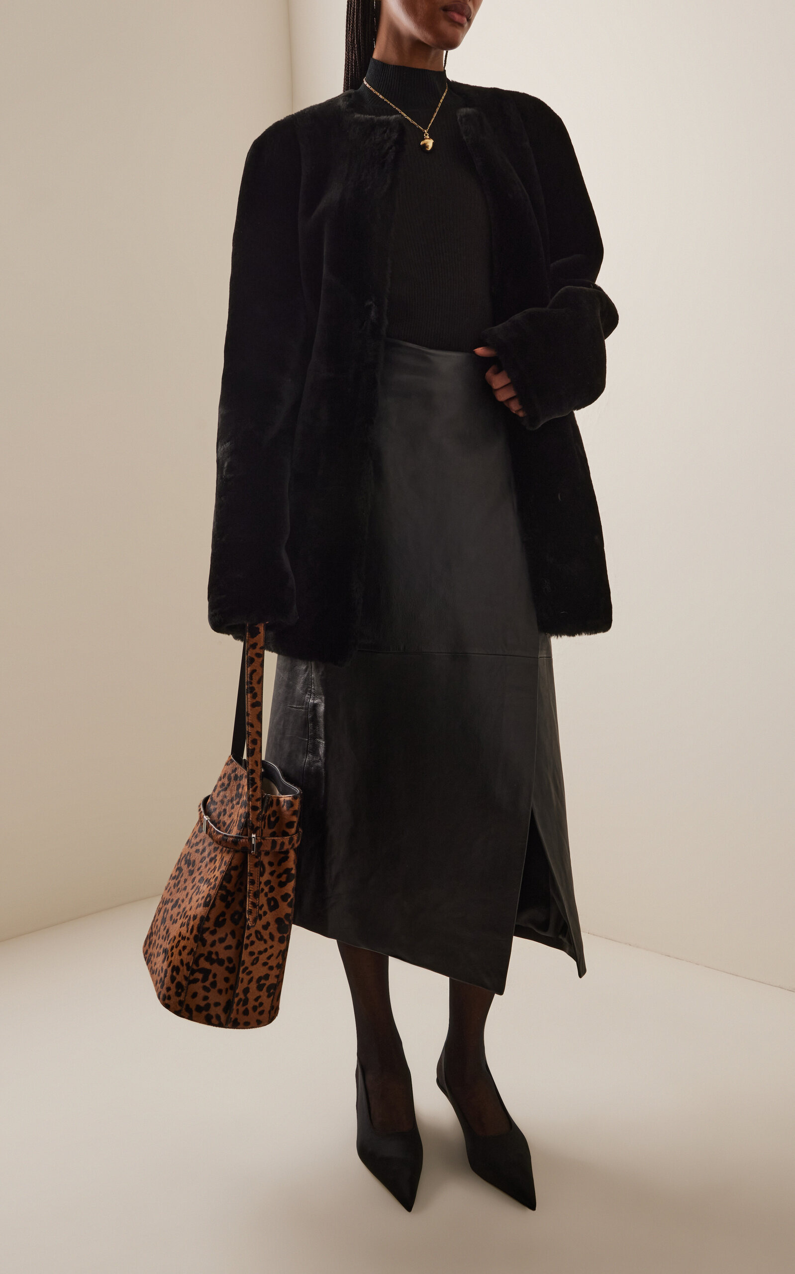Belted Shearling Jacket black - 2