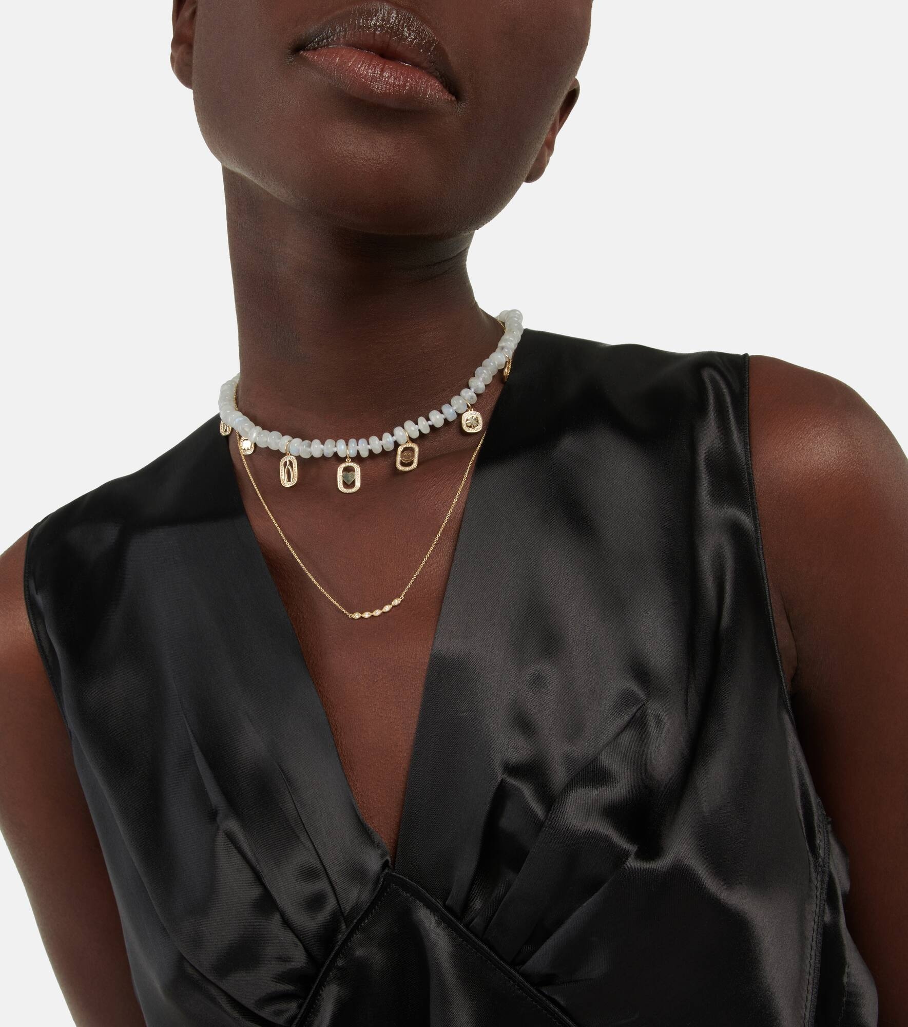 Multi-charm 14kt gold necklace with moonstone and diamonds - 5