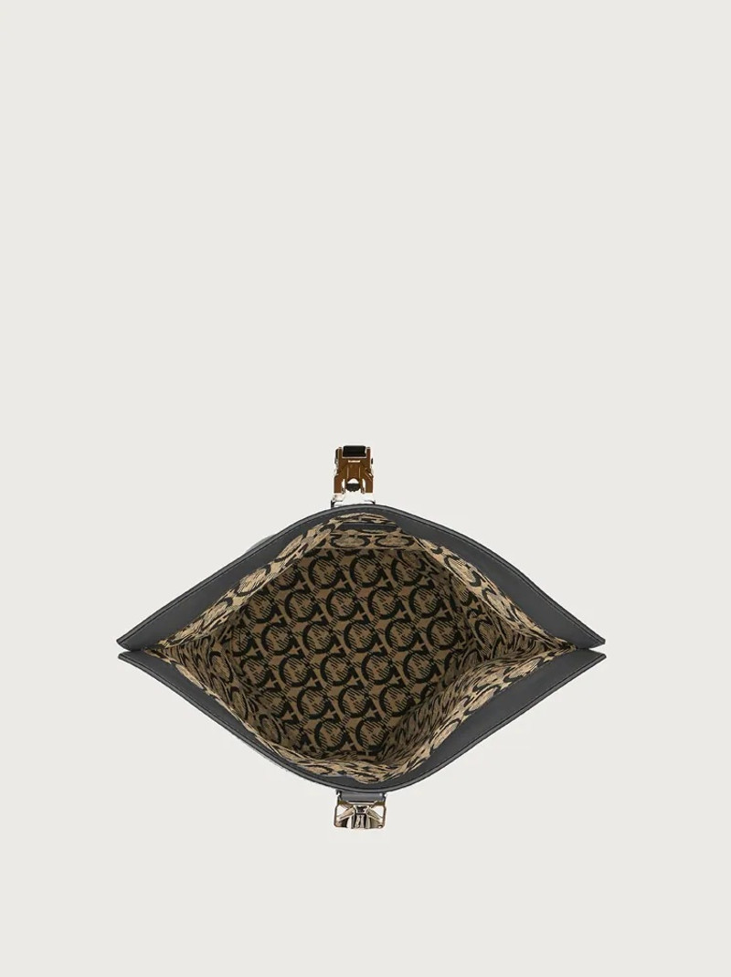 ONE SHOULDER BACKPACK 6