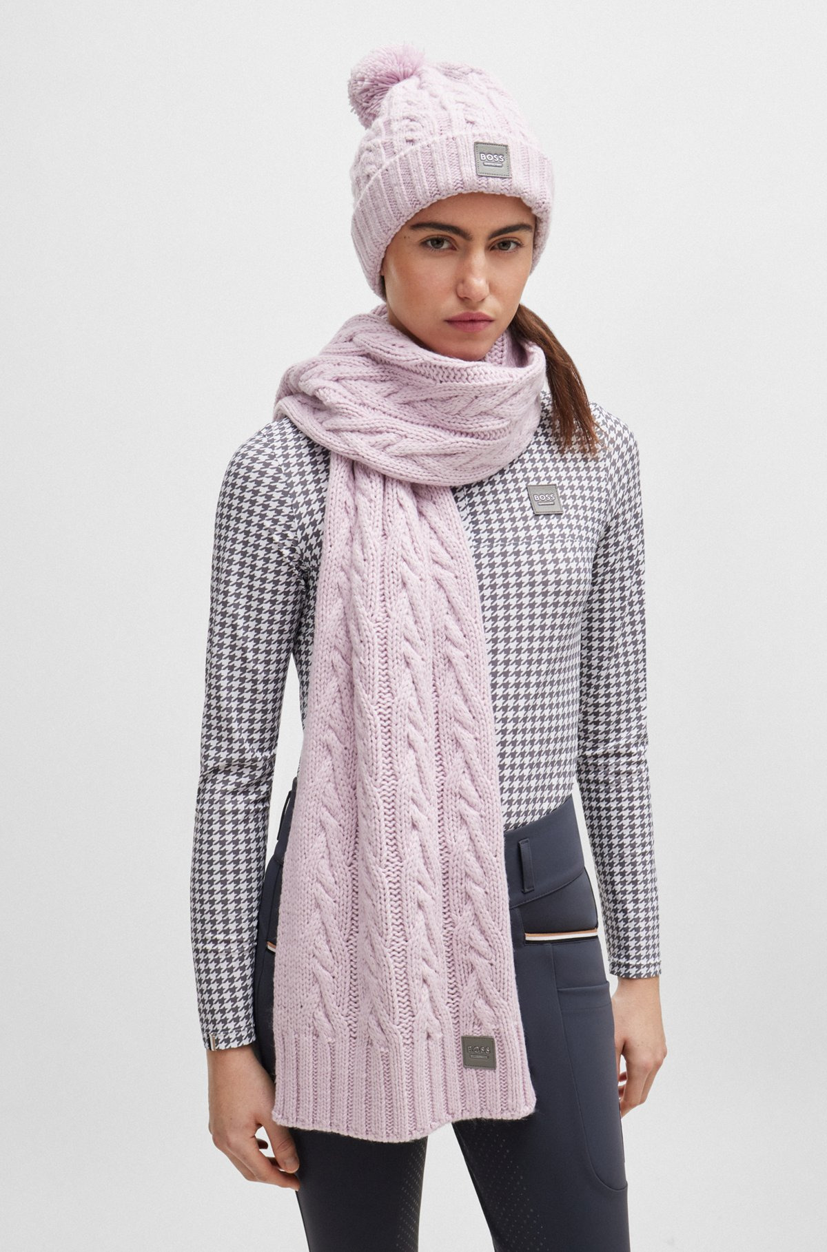 EQUESTRIAN CABLE-KNIT SCARF WITH LOGO PATCH - 3