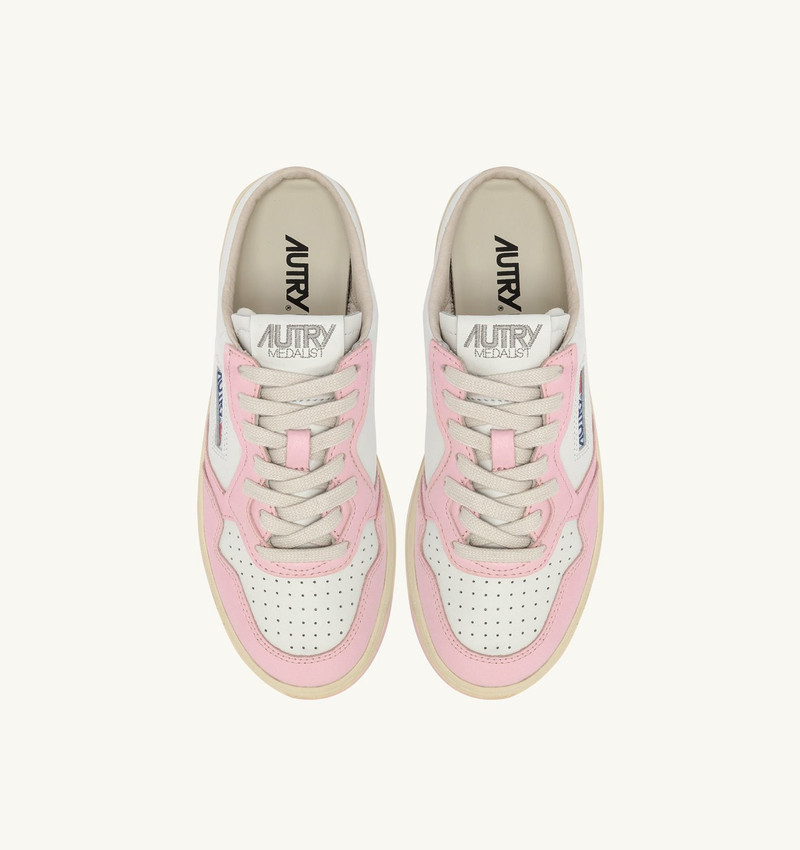 MEDALIST MULE SNEAKERS IN WHITE AND BLUSHING BRIDE LEATHER 5