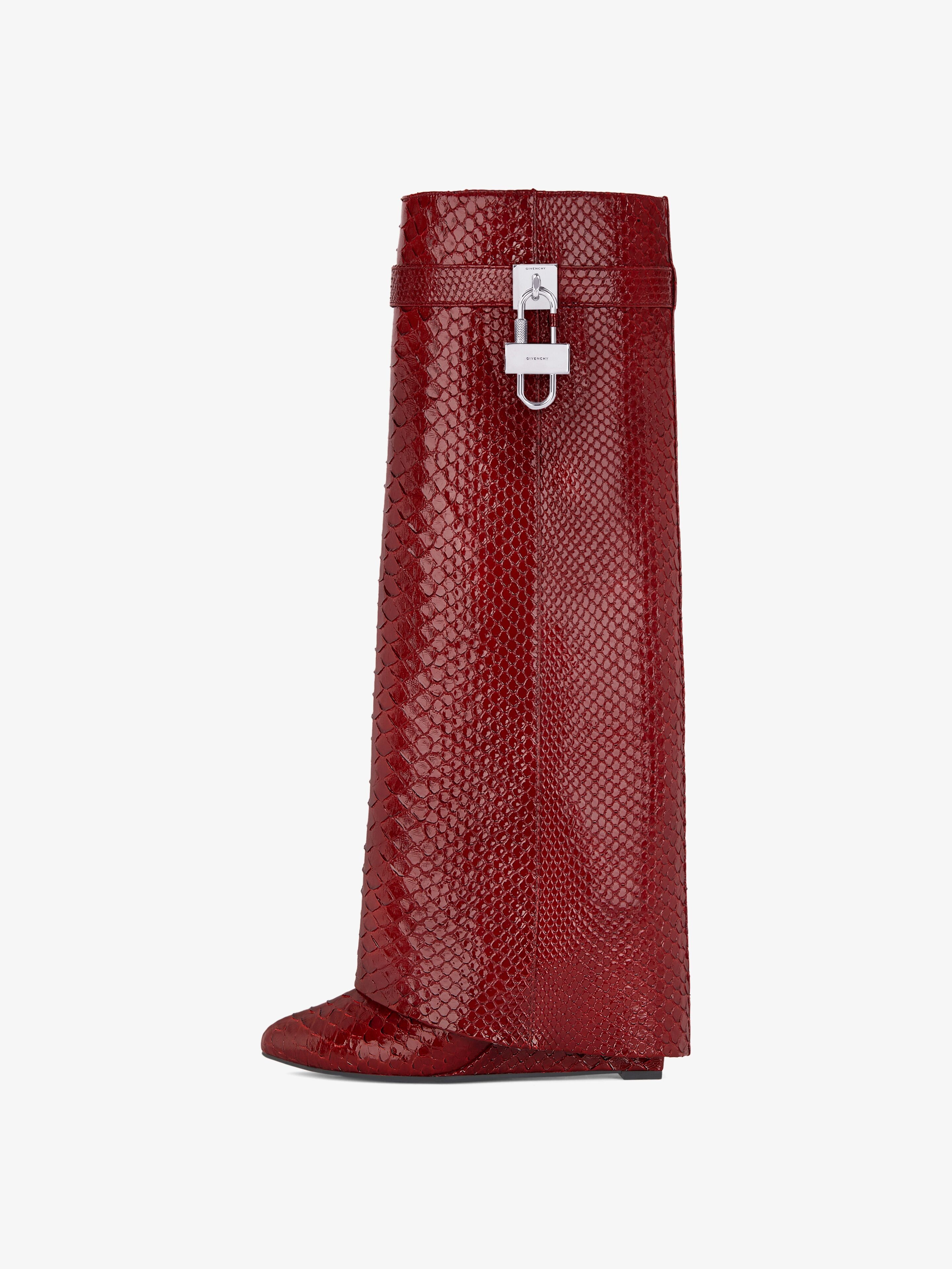 SHARK LOCK BOOTS IN PYTHON - 4