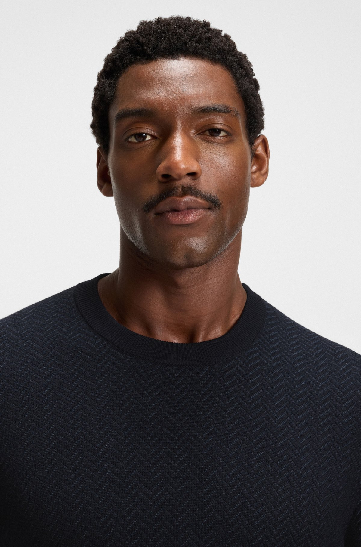 HERRINGBONE-STRUCTURED SWEATER IN VIRGIN WOOL AND COTTON - 3