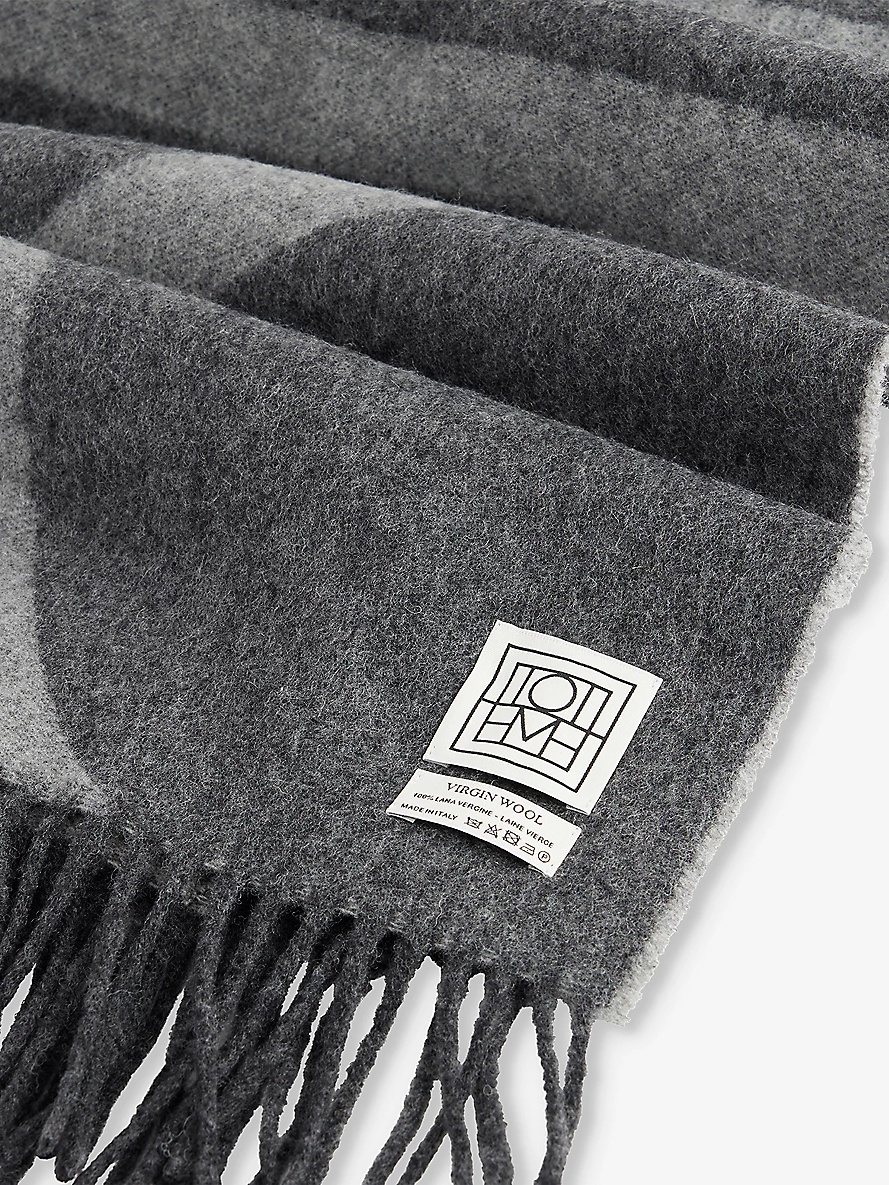 Monogram fringed wool scarf - 3