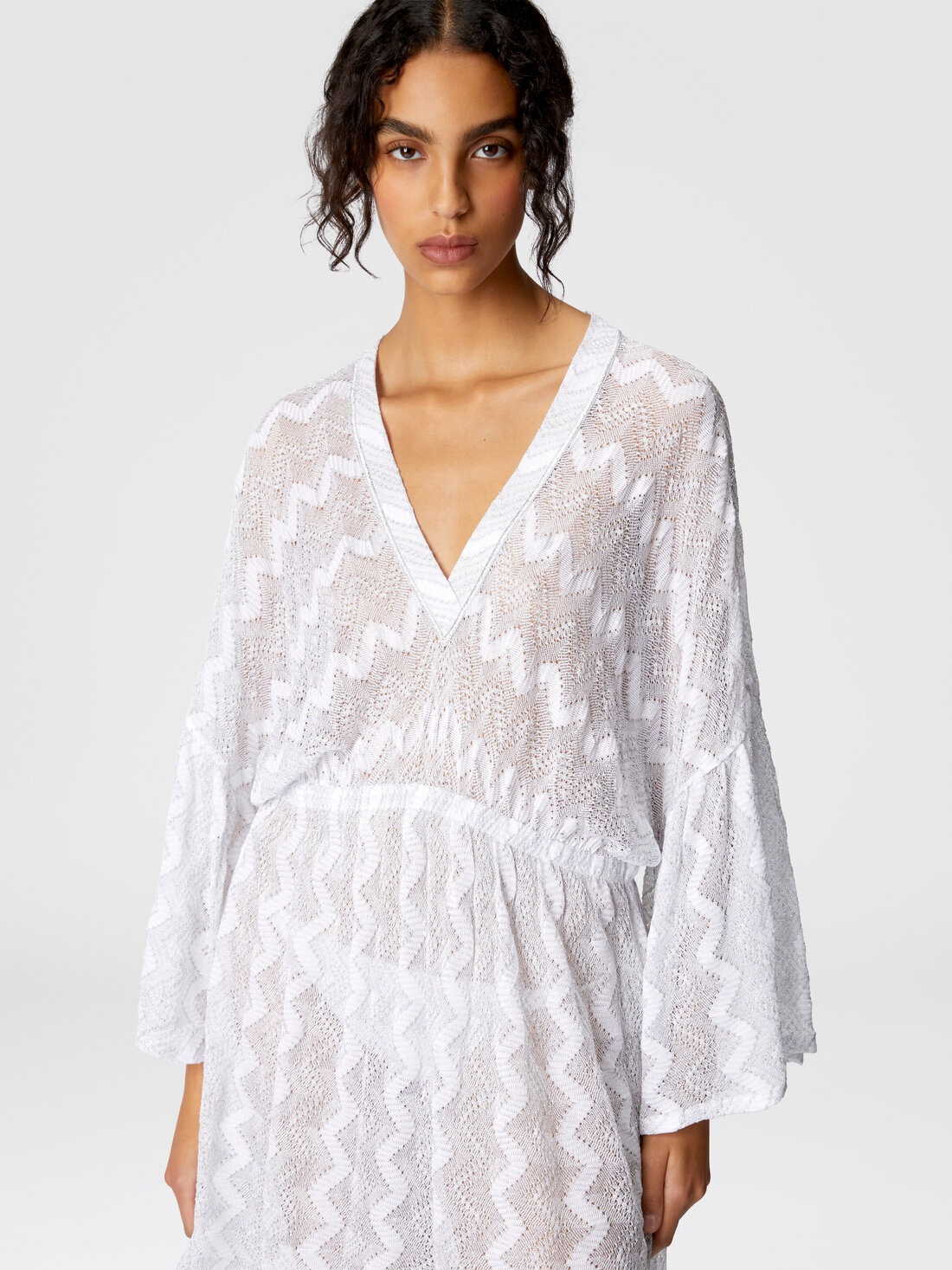 Cover-up dress in zig zag lamé viscose with wide sleeves - 4
