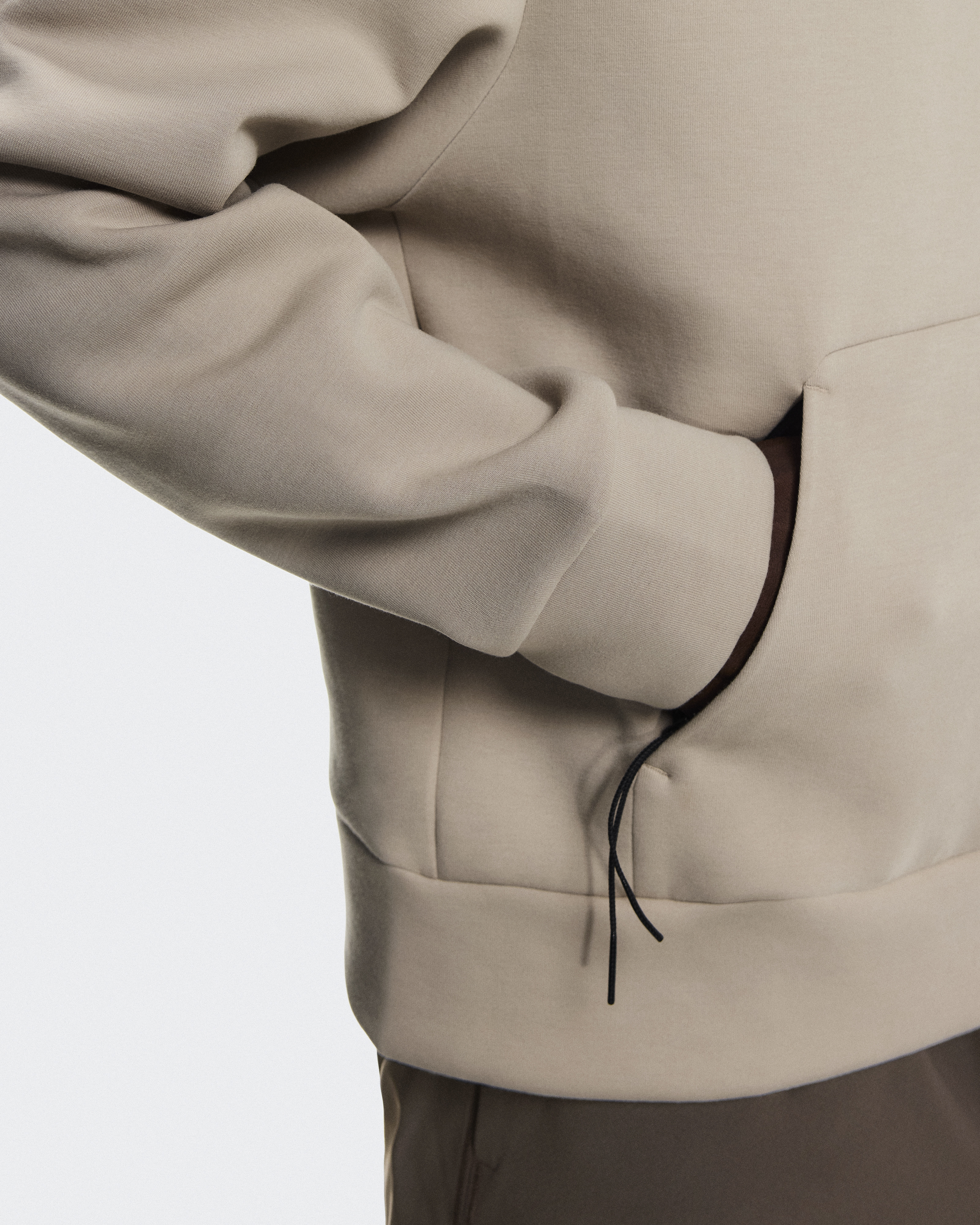 Focus Tech Hoodie - 7