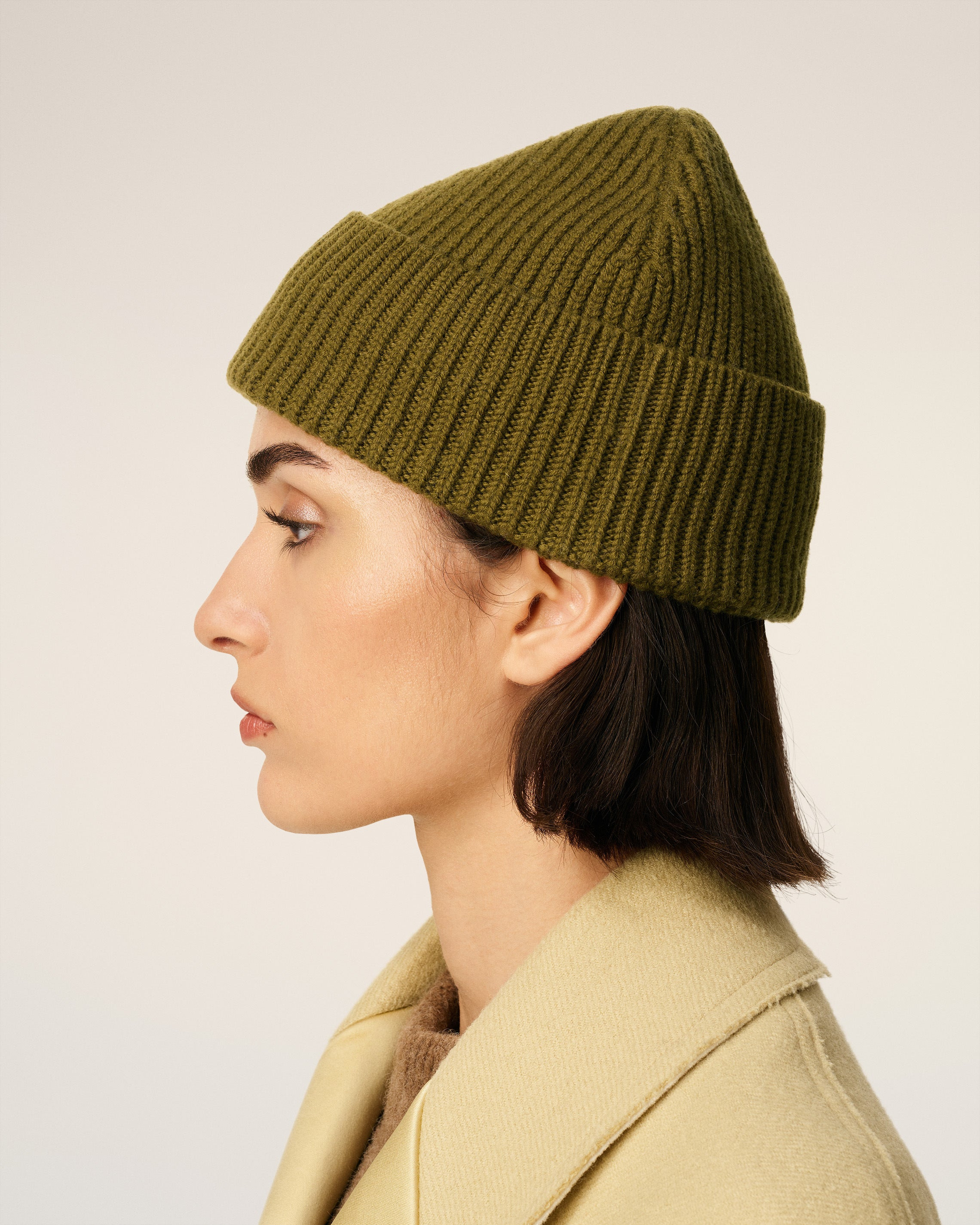 KHAKI WOOL AMI DE COEUR BEANIE - 5