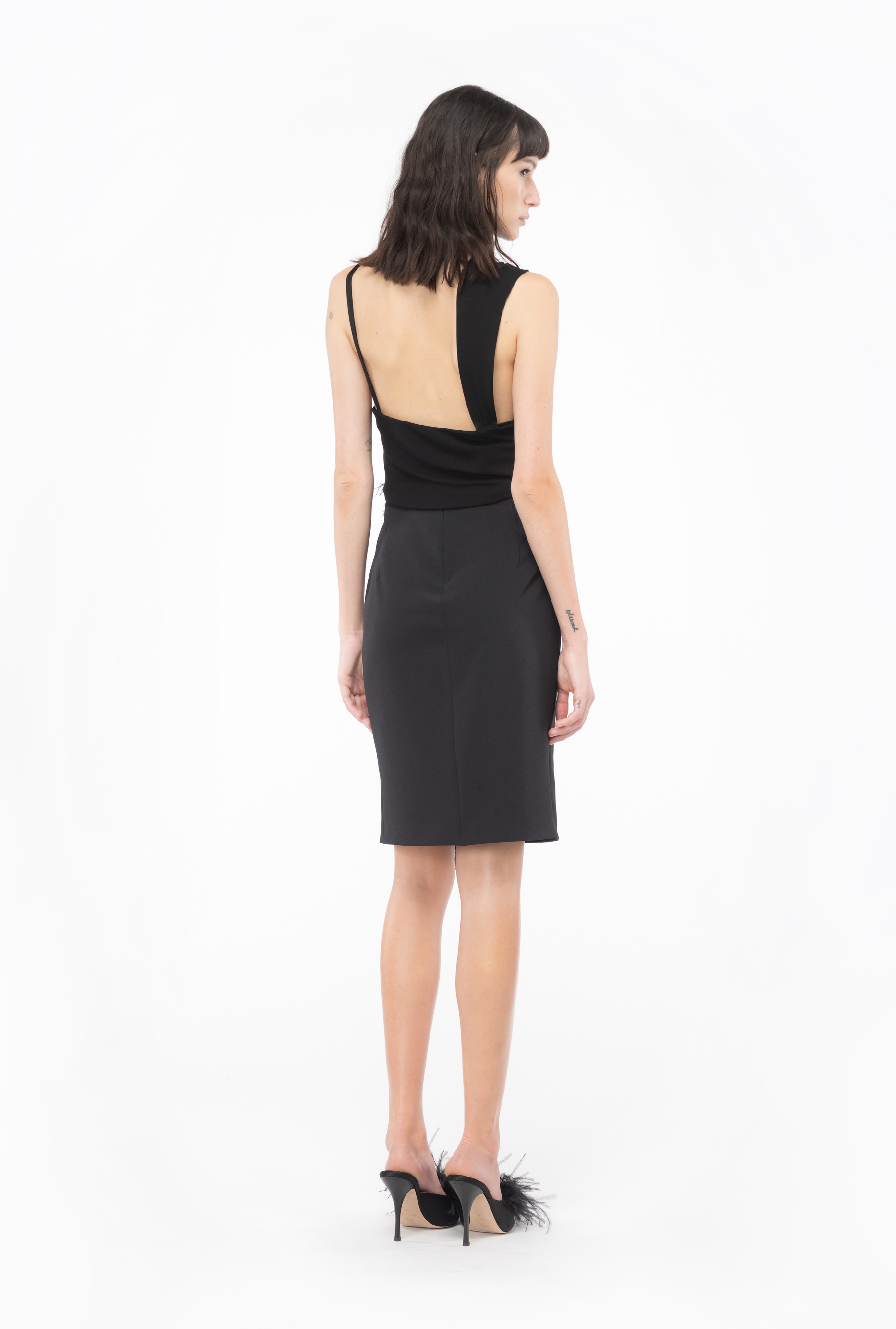 SKIRT WITH FEATHERS AND SEQUINS - 5