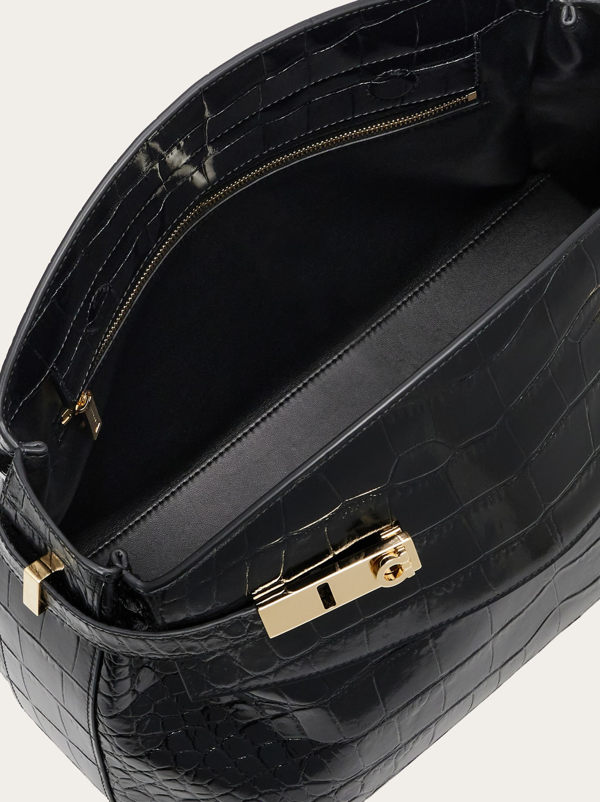 FERRAGAMO Hug pouch (L) | REVERSIBLE