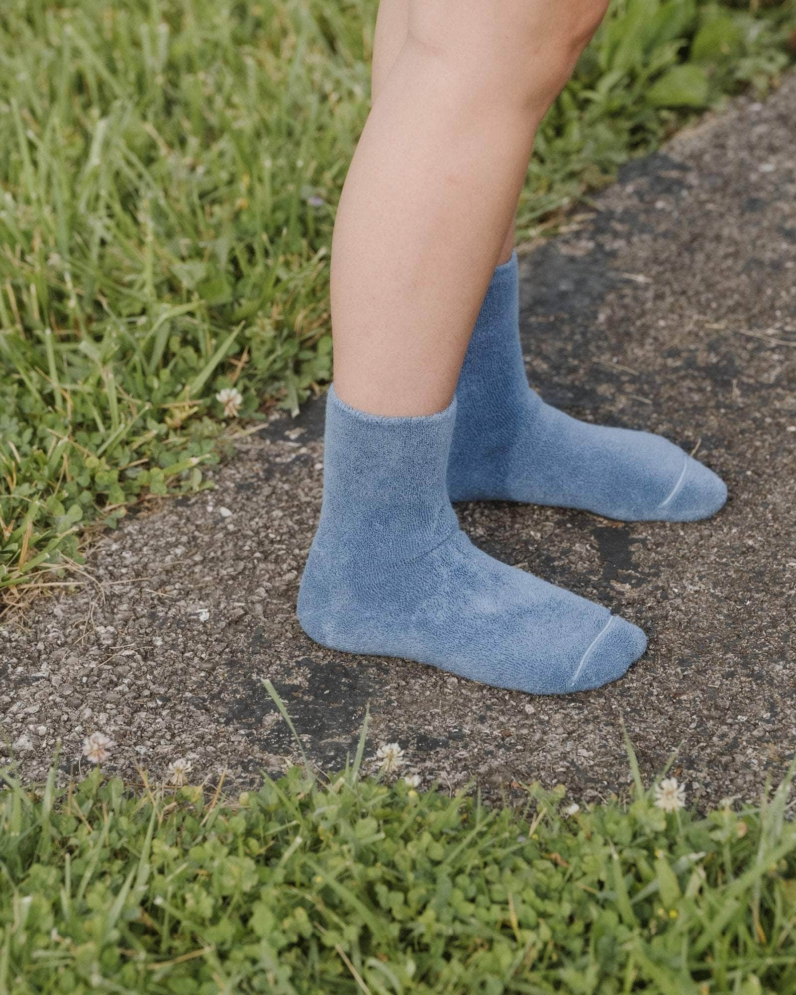 Buckle Overankle Socks - Textured Organic Cotton - 3