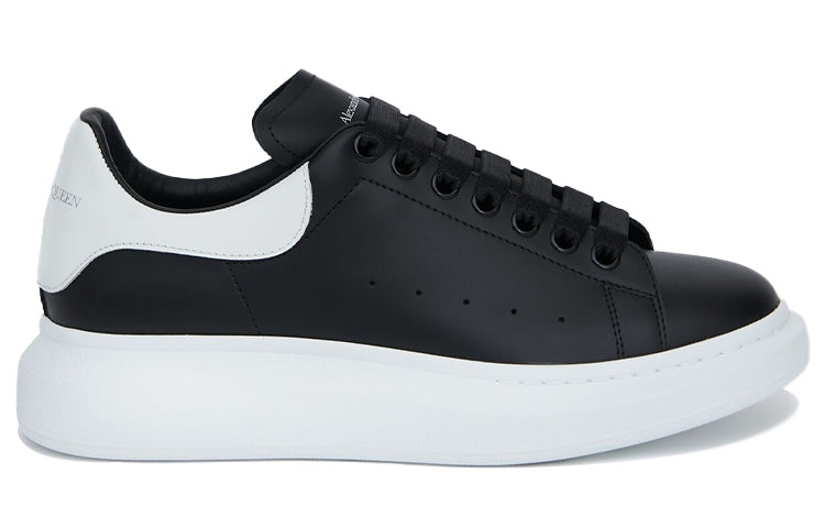 Alexander McQueen Oversized Sneaker 'Black White' 553680WHGP51070 - 2
