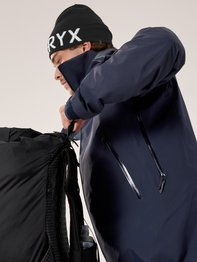 Arc'teryx 베타 AR 재킷 8