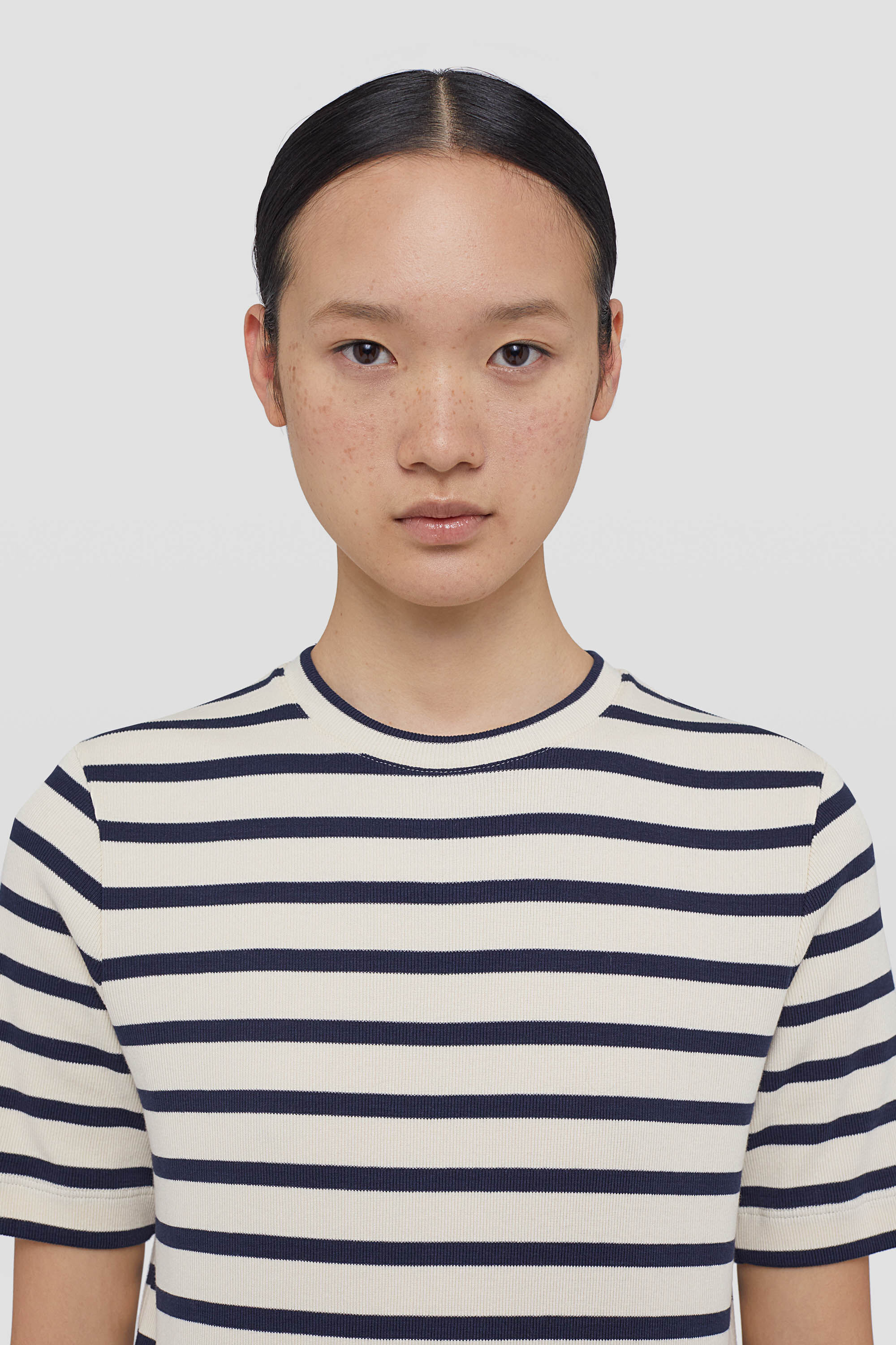 Crew-Neck T-Shirt - 8