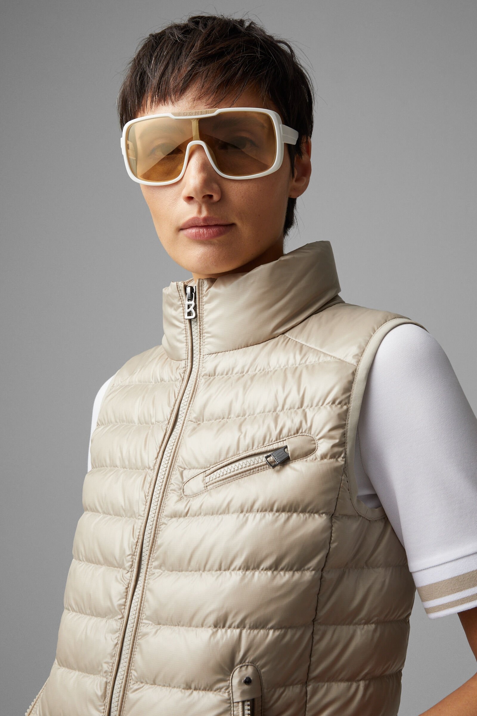 Florisa lightweight down vest in Beige - 5