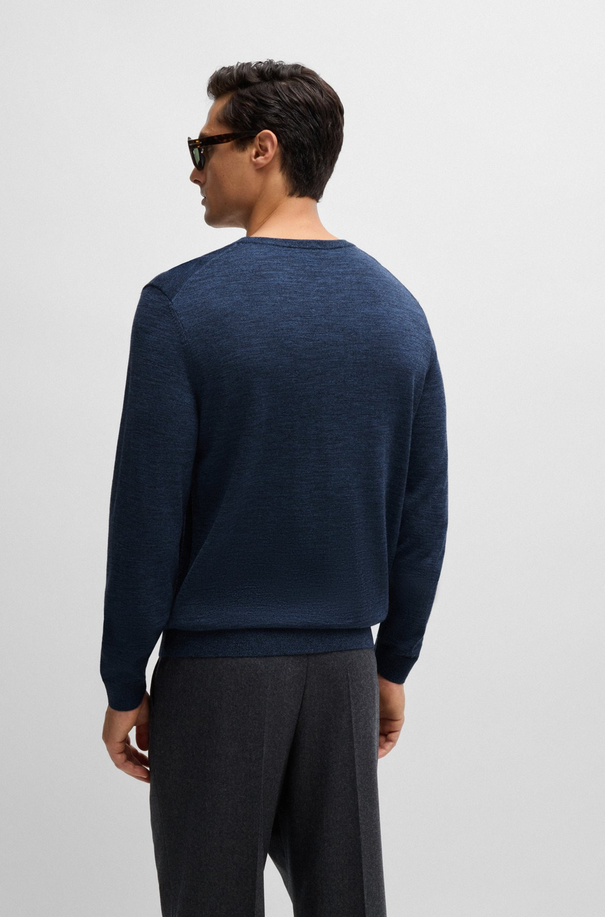 REGULAR-FIT SWEATER IN MERINO WOOL WITH CREW NECKLINE - 5