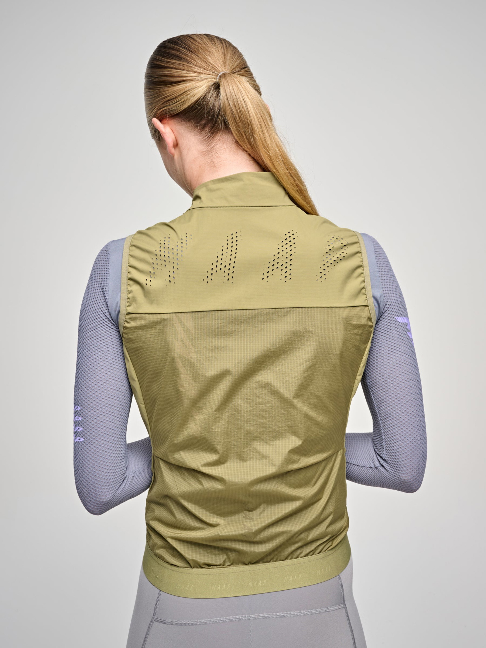 Women's Flow Vest - 3