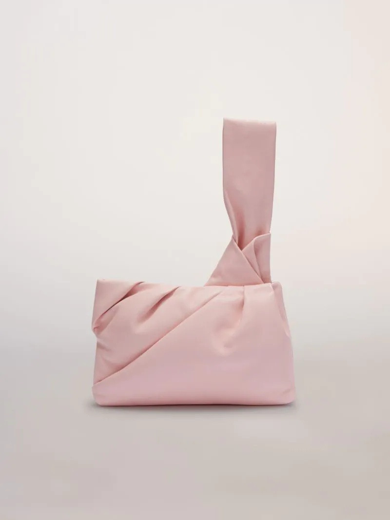 Nejiri leather clutch 5