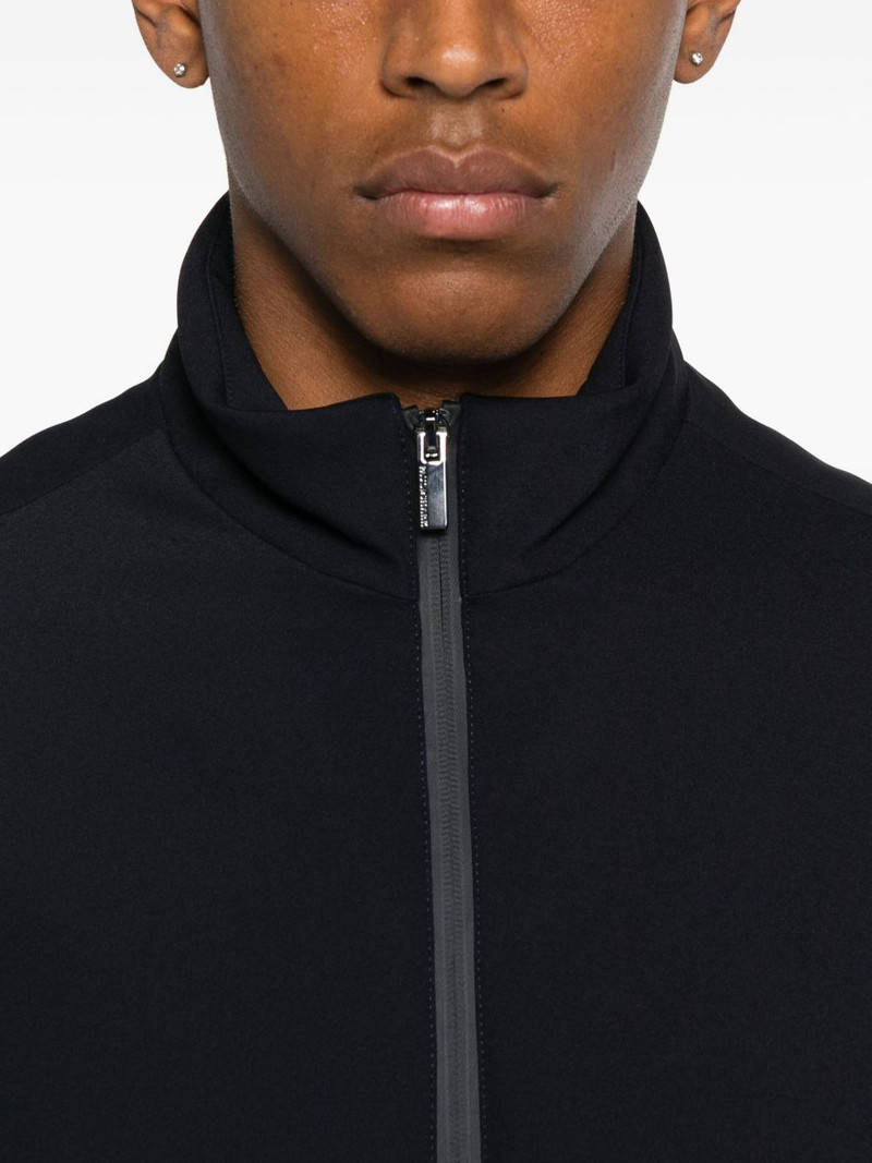 zip-fastening pocket jacket 5