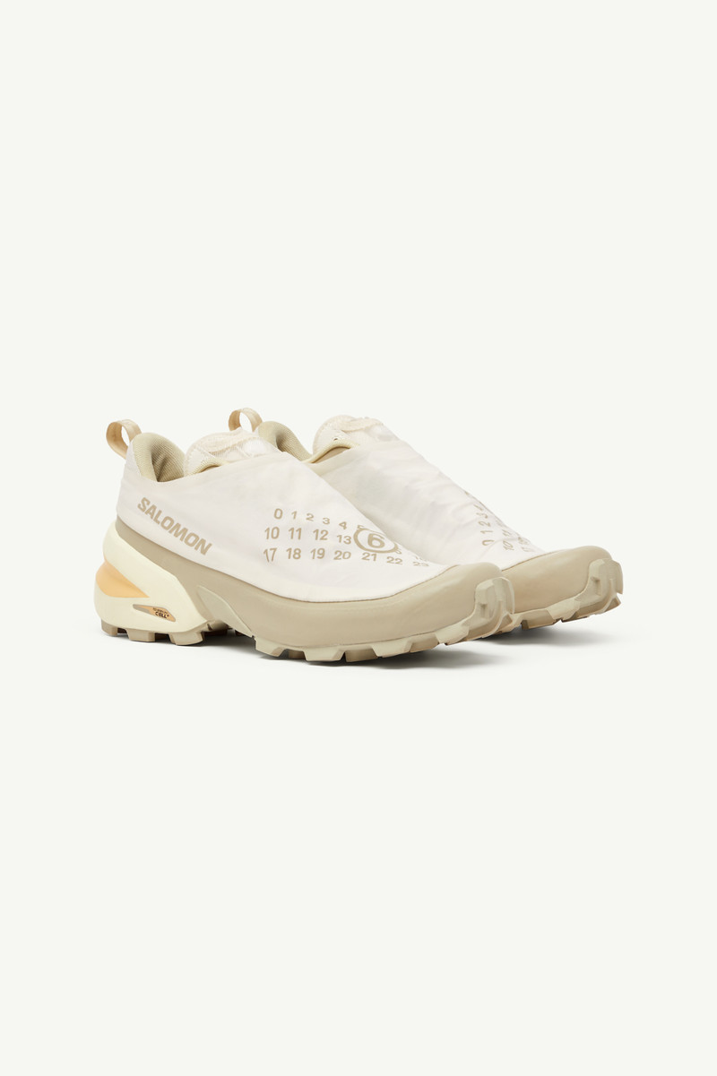 MM6 Maison Margiela MM6 x Salomon Cross Dust sneaker outlook