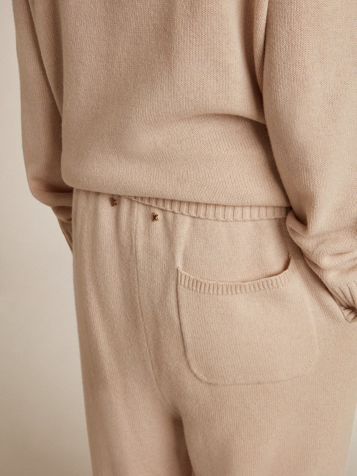 Natural white cashmere blend women’s joggers - 5