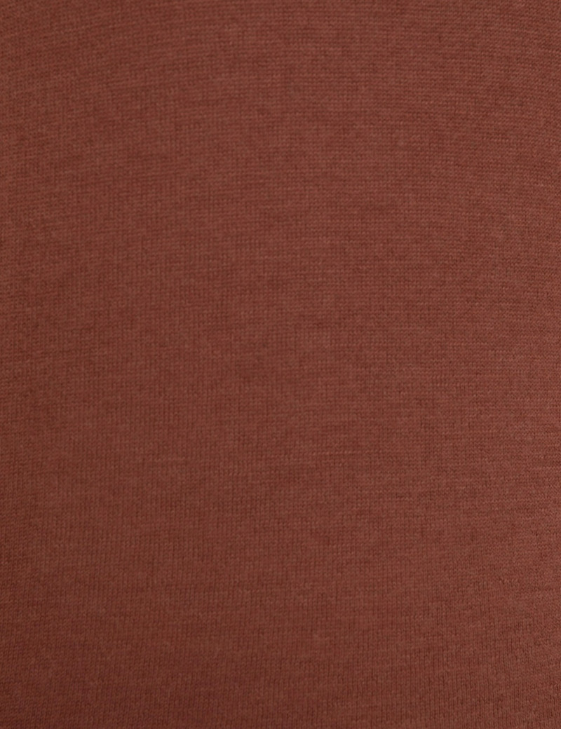 CLASSIC TURTLE NECK SWEATER 7