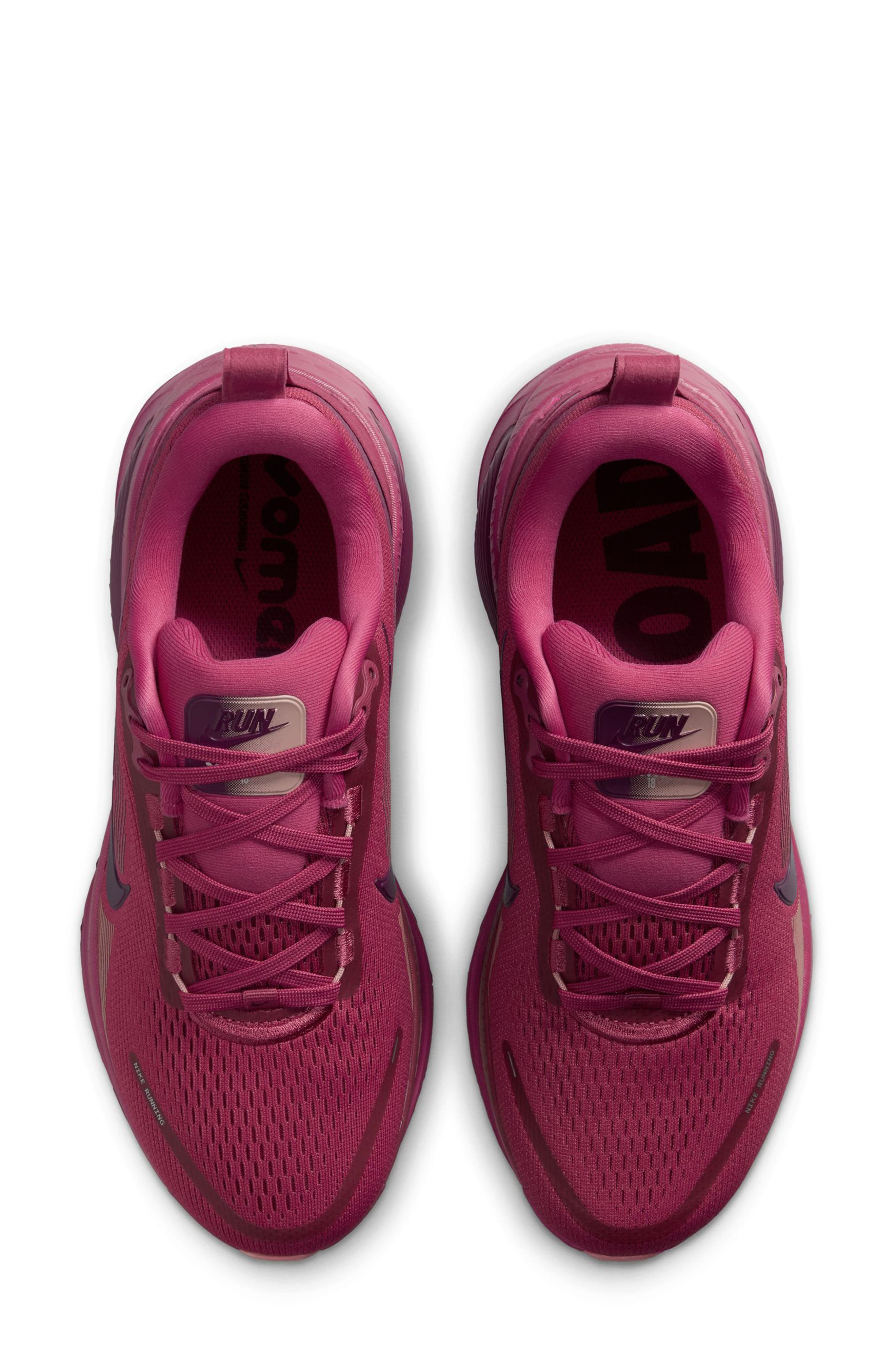 Nike Vomero 18 Running Shoe in 604 Swtbt/bordex at Nordstrom - 3