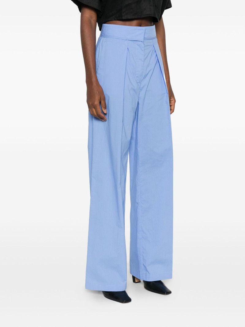 pleated trousers 3