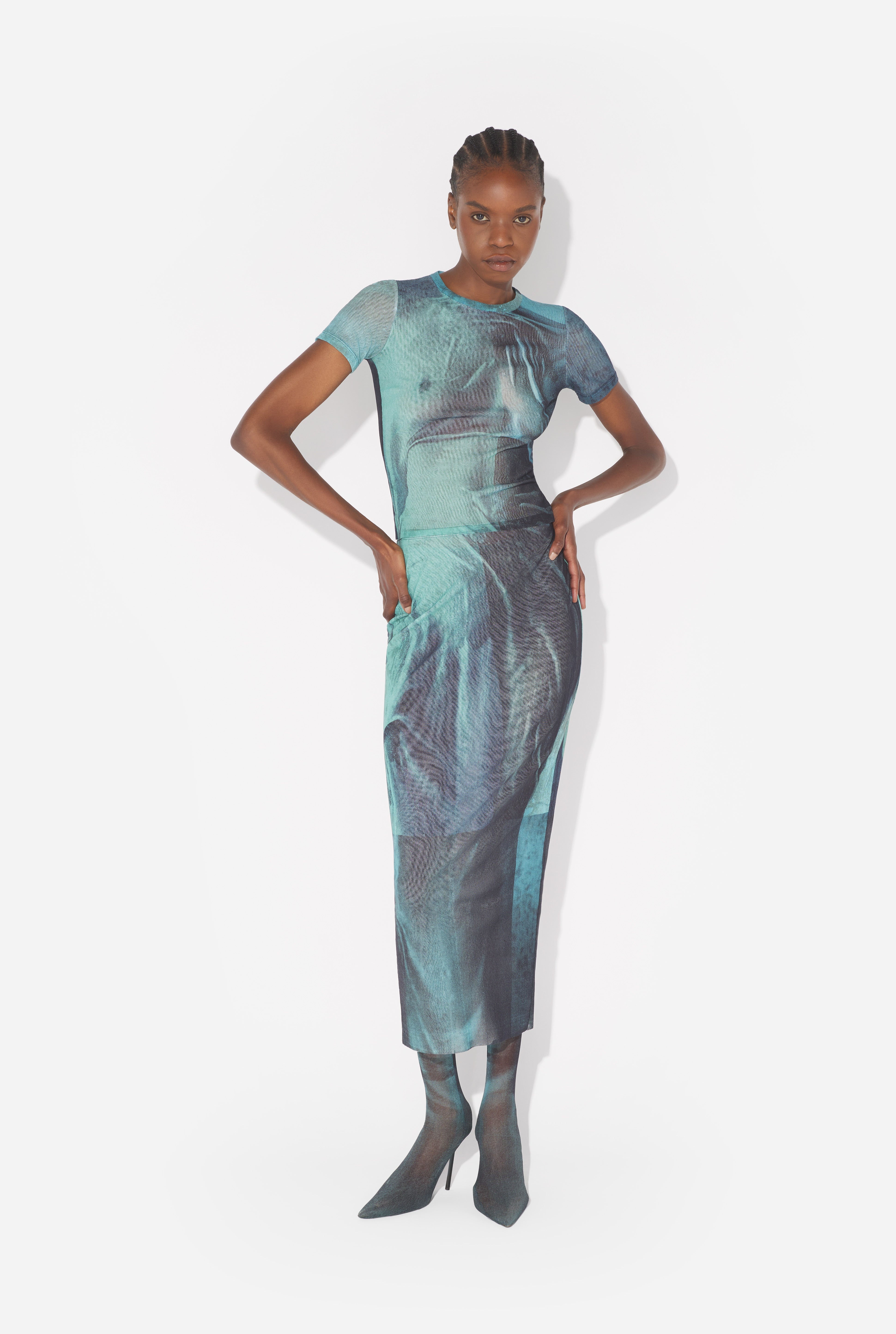 THE WATER BABY TEE - 2