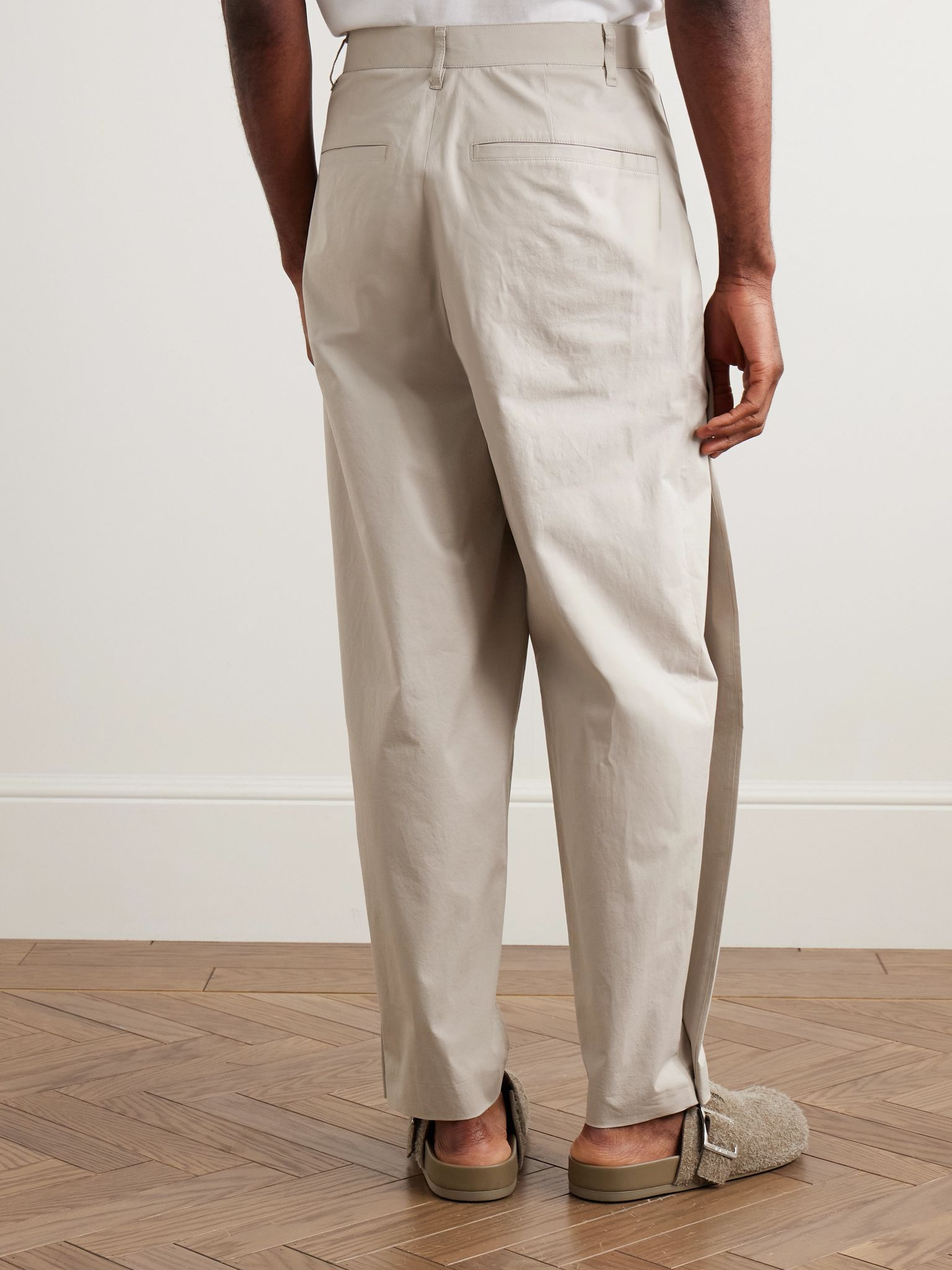 Straight-Leg Pleated Cotton-Blend Poplin Trousers Beige - 4