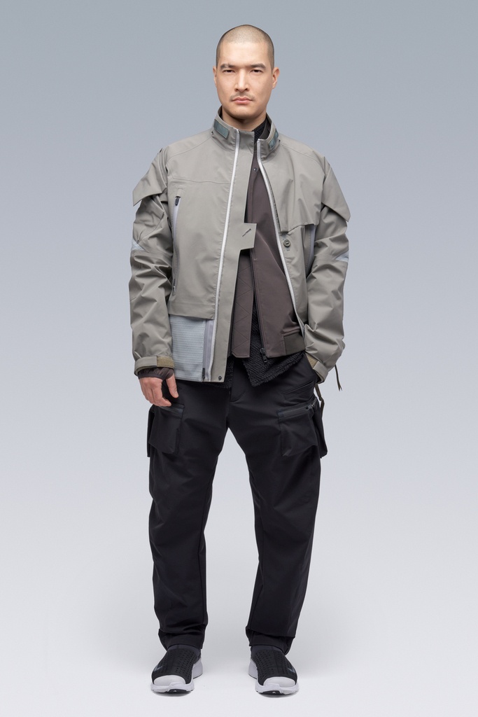 J16-GT 3L Gore-Tex Pro Jacket Black - 30