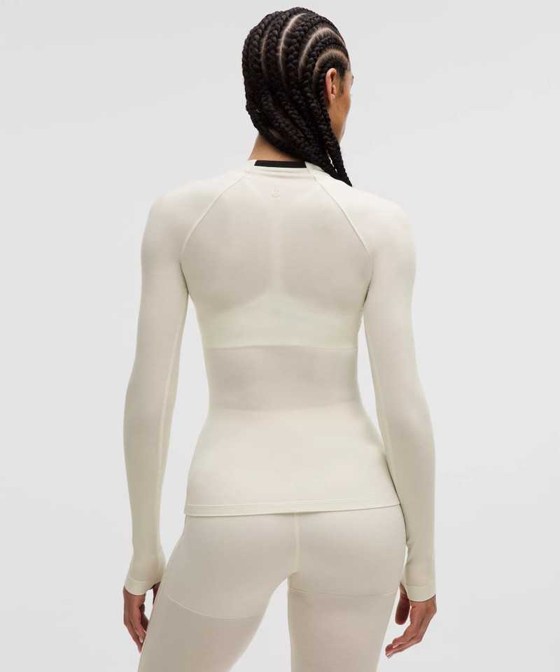 Long-Sleeve Crewneck Base Layer 3